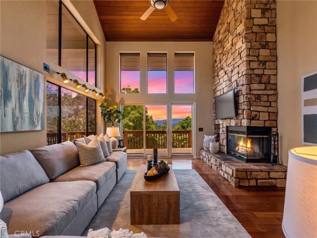 Photo of 2248 Mil Sorpresas DR, Fallbrook, CA 92028 (MLS # ND26137633)