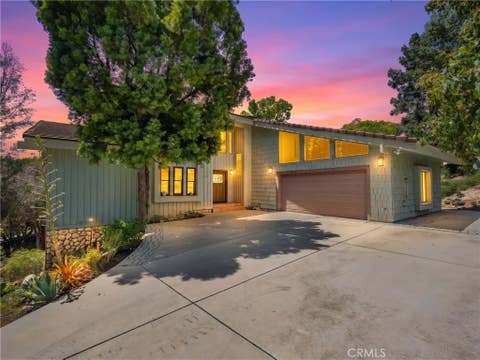 Photo of 2248 Mil Sorpresas DR, Fallbrook, CA 92028 (MLS # ND26137633)