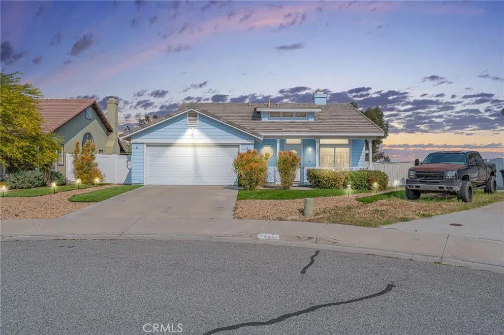Photo of 29484 Mariners Way, Lake Elsinore, CA 92530 (MLS # SR26098695)