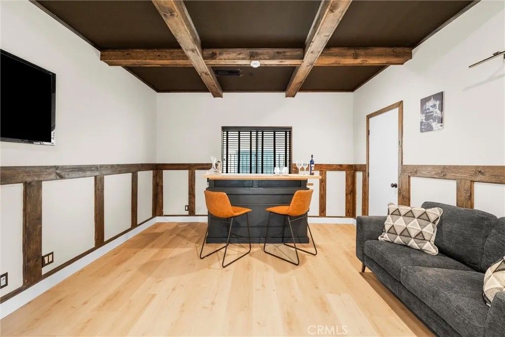 Photo of 7422 valaho Ln, Tujunga, CA 91042 (MLS # RS26012850)