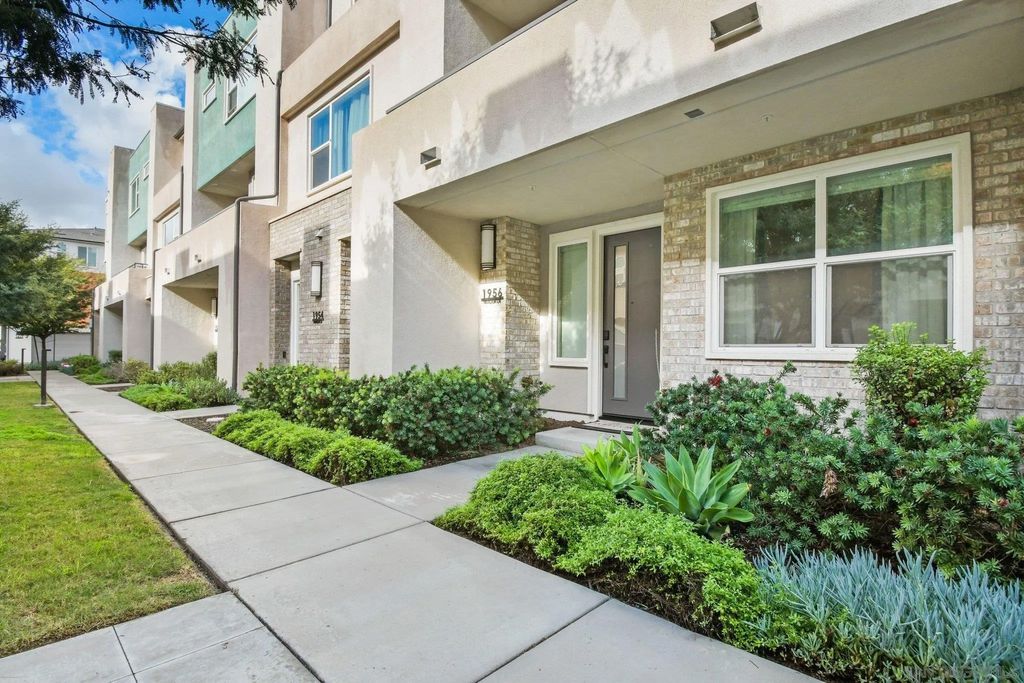 Photo of 1956 Pavilion Ln, Chula Vista, CA 91915 (MLS # 2600414)