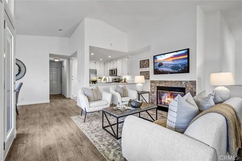 Photo of 91 Tierra Plano, Rancho Santa Margarita, CA 92688 (MLS # OC26023541)