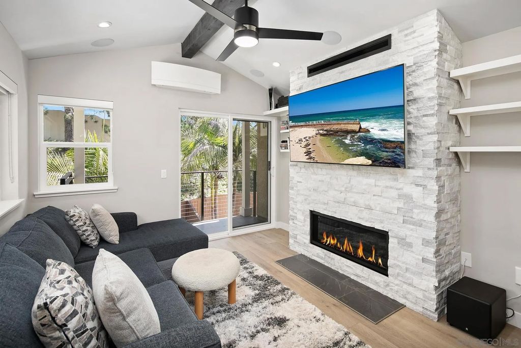 Photo of 1103 Paradise Trail, Chula Vista, CA 91915 (MLS # 250041598)