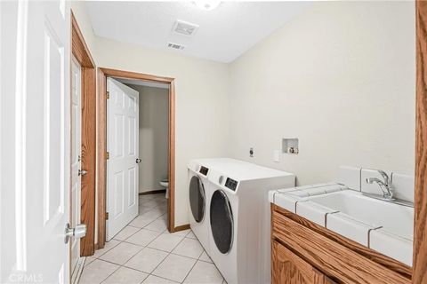 Tiny photo for 9076 Shasta Rd, Phelan, CA 92371 (MLS # SR25246696)