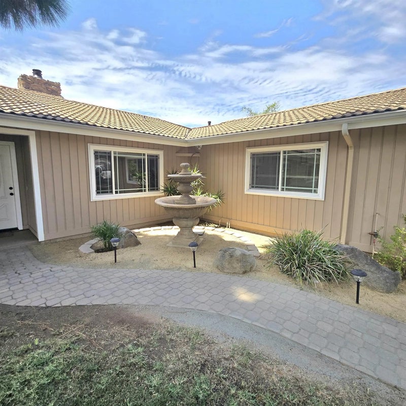 4126 Avocado Blvd.
