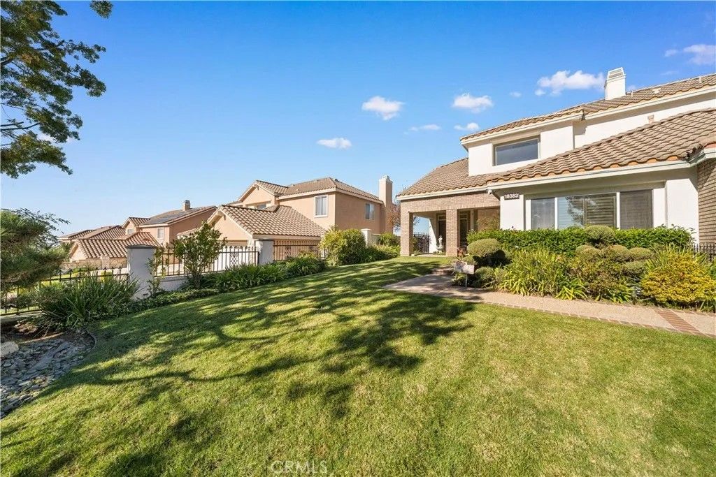 Photo of 18383 Vantage Pointe Dr, Rowland Heights, CA 91748 (MLS # TR25274134)