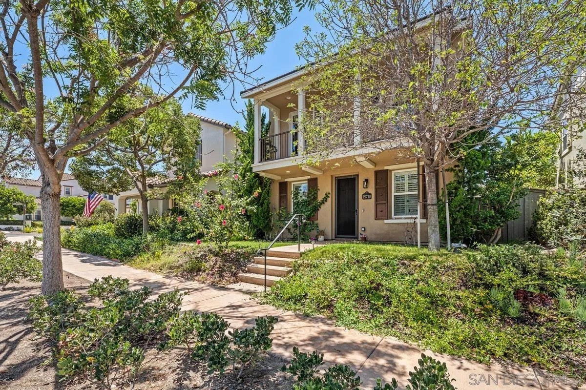 15710 Kristen Glen