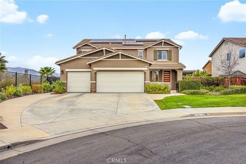 Photo of 32527 Falling Leaf Court, Wildomar, CA 92595 (MLS # IG26032033)
