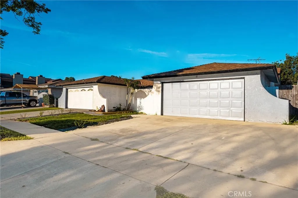 2171 Pomona