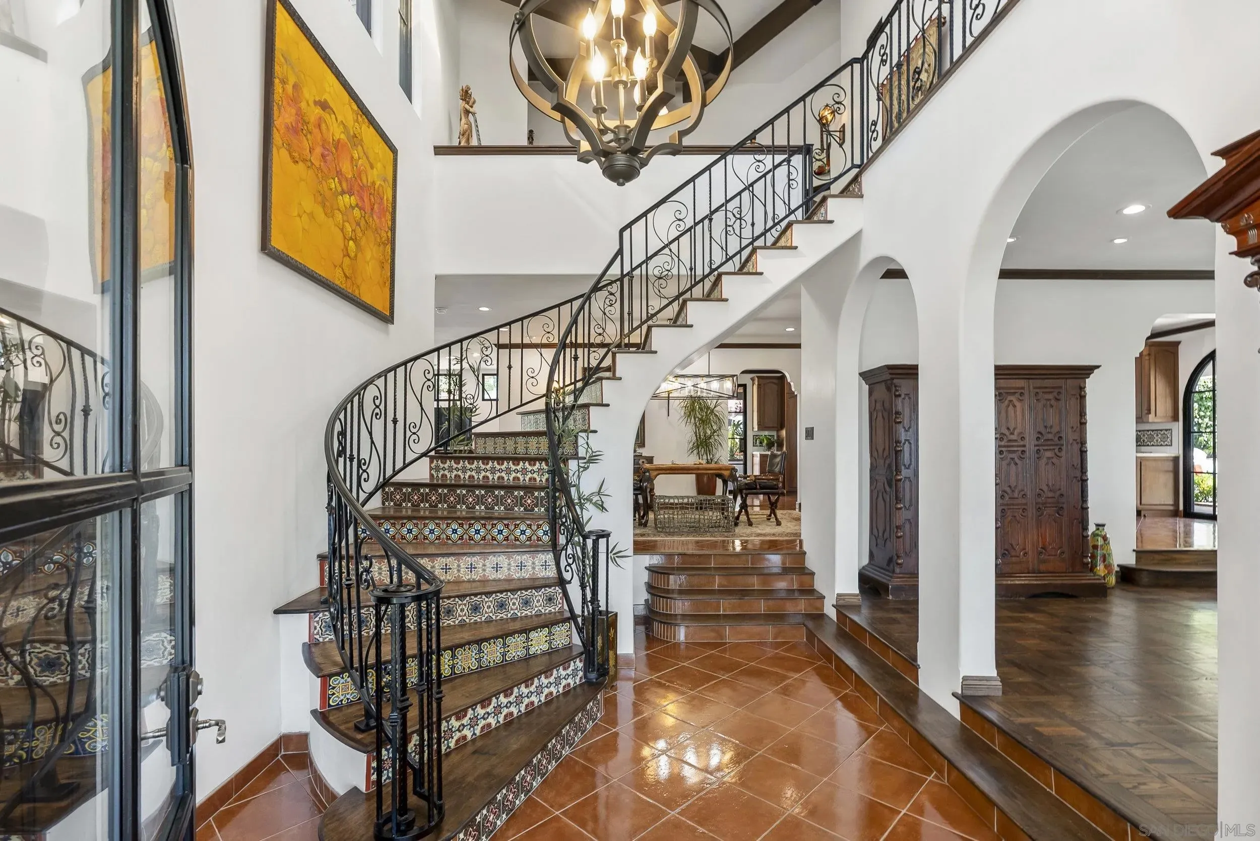 El Cajon, California 92019, United States, 6 Bedrooms Bedrooms, ,6 BathroomsBathrooms,Residential,Active,216355