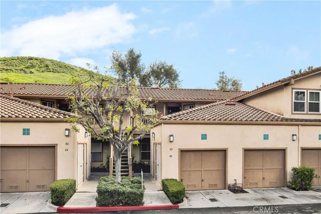 Photo of 42 Abrigo, Rancho Santa Margarita, CA 92688 (MLS # OC26029119)