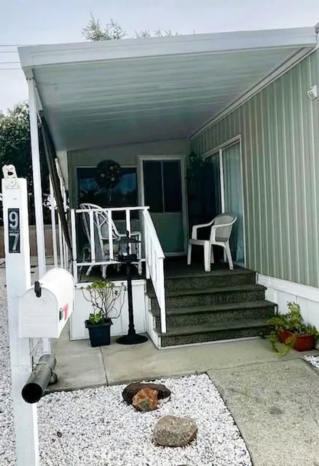 Photo of 801 W Covina Blvd #SPC 97, San Dimas, CA 91773 (MLS # CV26073597)