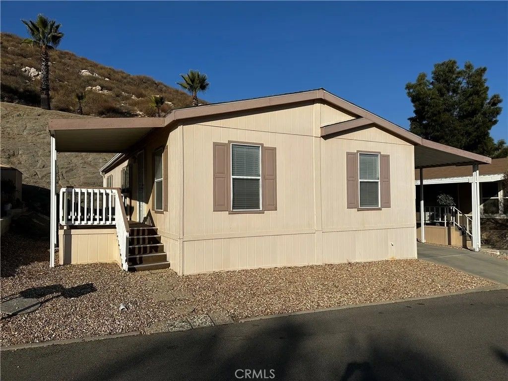 Photo of 32600 State Highway 74 #87, Hemet, CA 92545 (MLS # SW26046263)