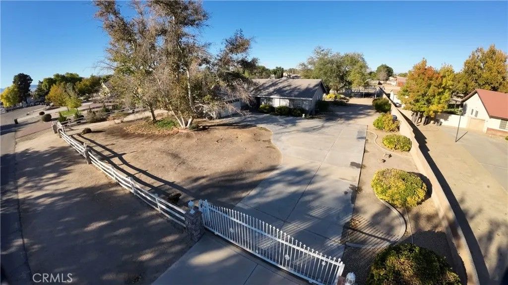 Photo of 43831 Victor Pl, Lancaster, CA 93535 (MLS # SR25247507)