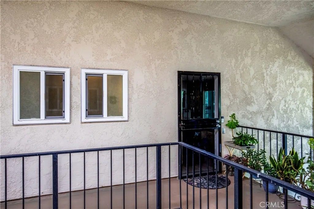 Photo of 2244 Via Puerta,Unit P, Laguna Woods, CA 92637 (MLS # OC26014248)