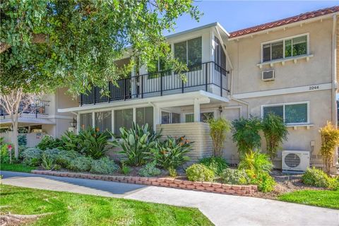 Photo of 2244 Via Puerta,Unit P, Laguna Woods, CA 92637 (MLS # OC26014248)