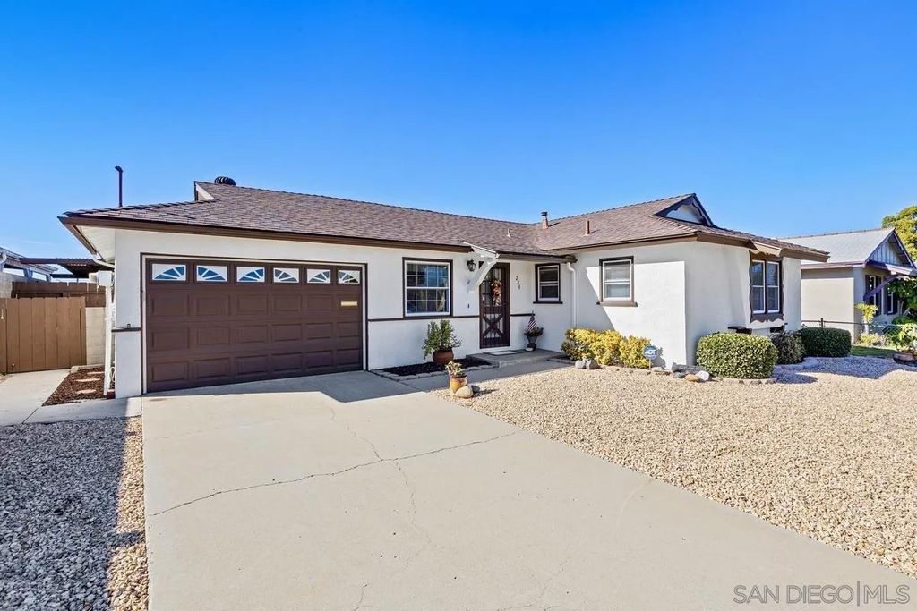 Photo of 286 Ridgecrest Dr, San Diego, CA 92114 (MLS # 250045235)