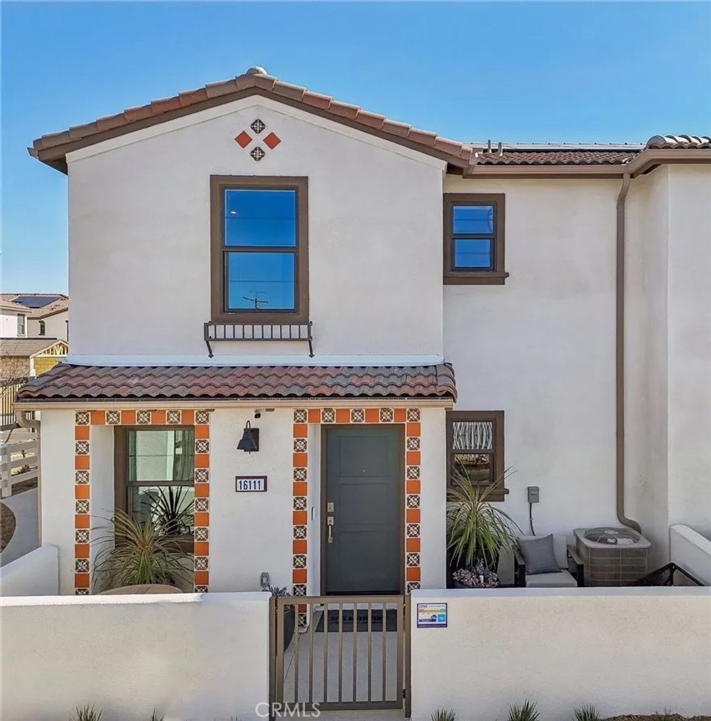 Photo of 16164 Lumia Way, Fontana, CA 92336 (MLS # SW25273528)