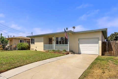 Photo of 1178 14th Street, Imperial Beach, CA 91932 (MLS # 260011446)