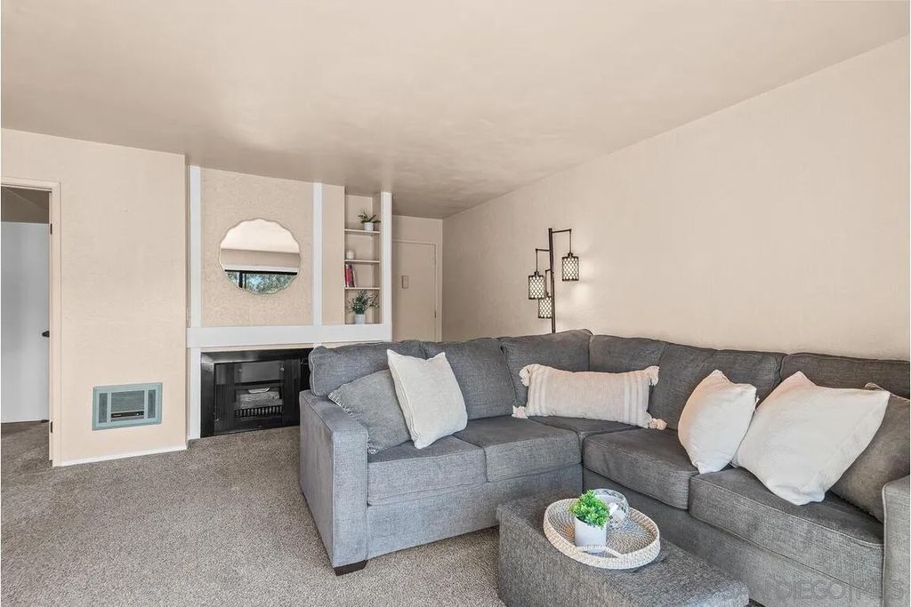 Photo of 10332 Caminito Aralia #109, San Diego, CA 92131 (MLS # 260005781)