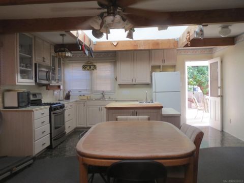 3571 Idlewild Way San Diego CA 92117