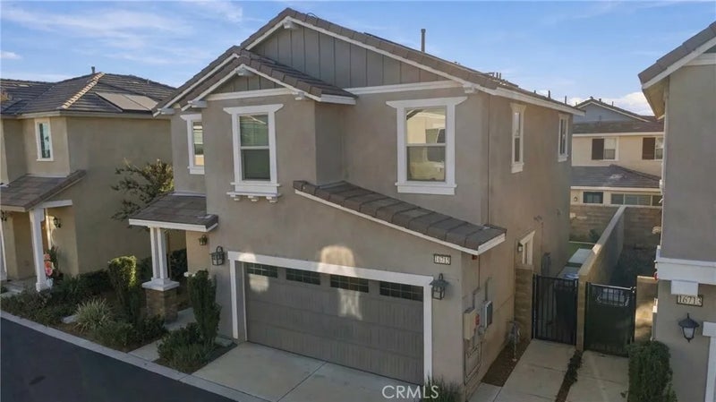 16715 Wyndham