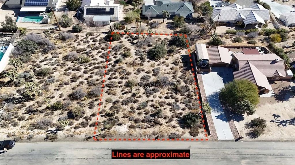Photo of 7629 Ventura, Yucca Valley, CA 92284 (MLS # FR26033903)