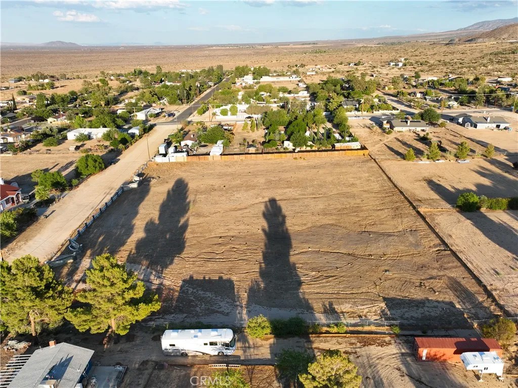 0 Vic Longview Avenue W11