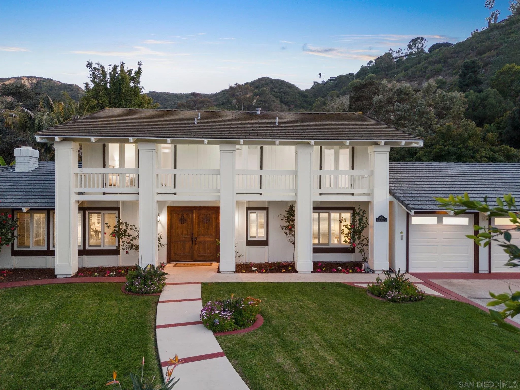 2505 Hidden Valley Pl