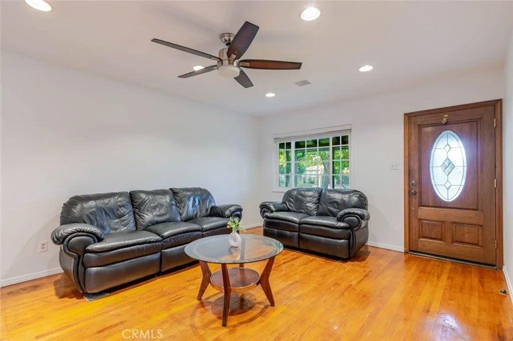 Photo of 14245 Grammar Place, Panorama City, CA 91402 (MLS # SR25270739)