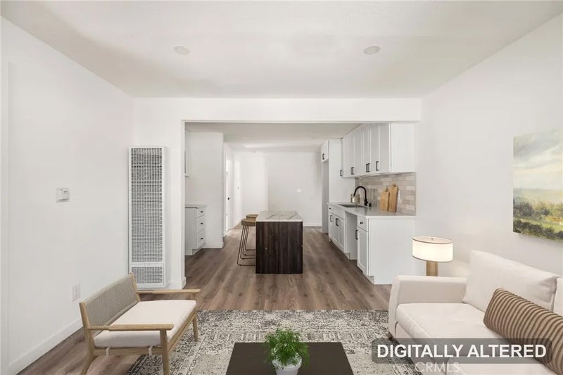 1246 W 123rd