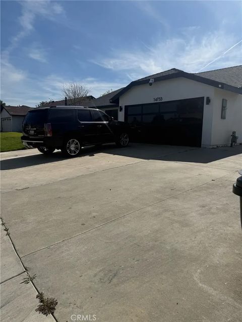 Photo of 14733 Holly Dr, Fontana, CA 92335 (MLS # DW26040341)