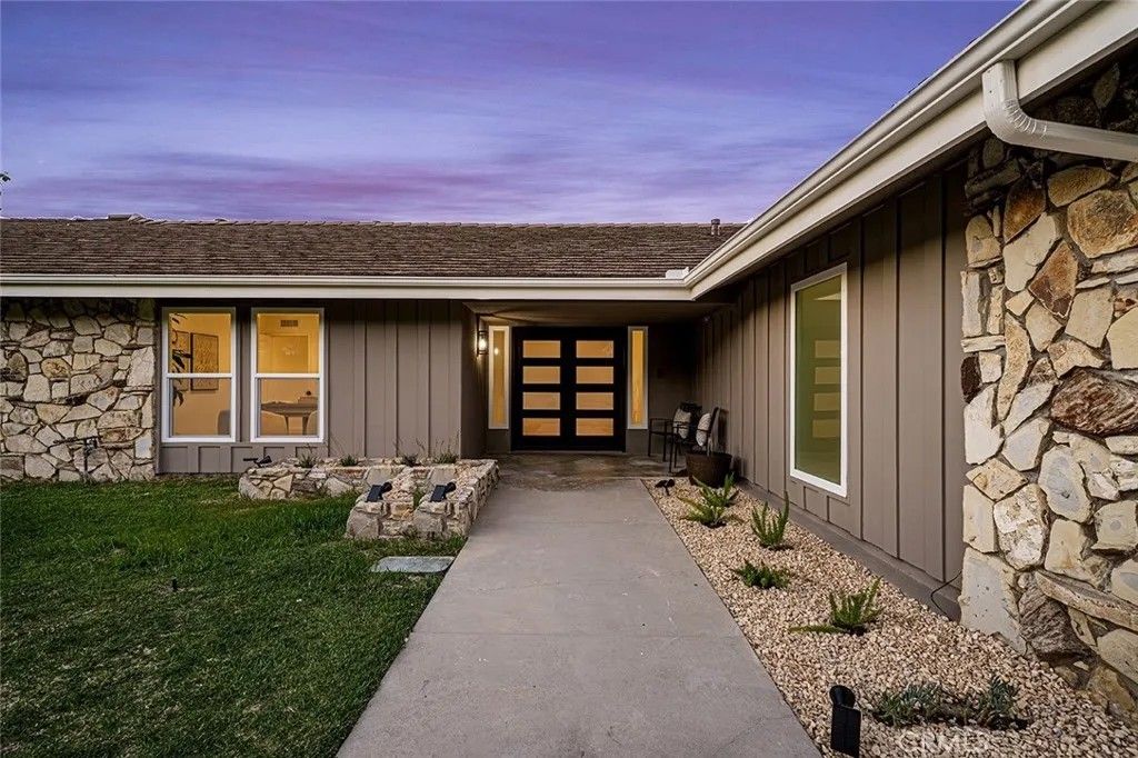 Photo of 509 N Jalapa Drive, Covina, CA 91724 (MLS # TR26066436)