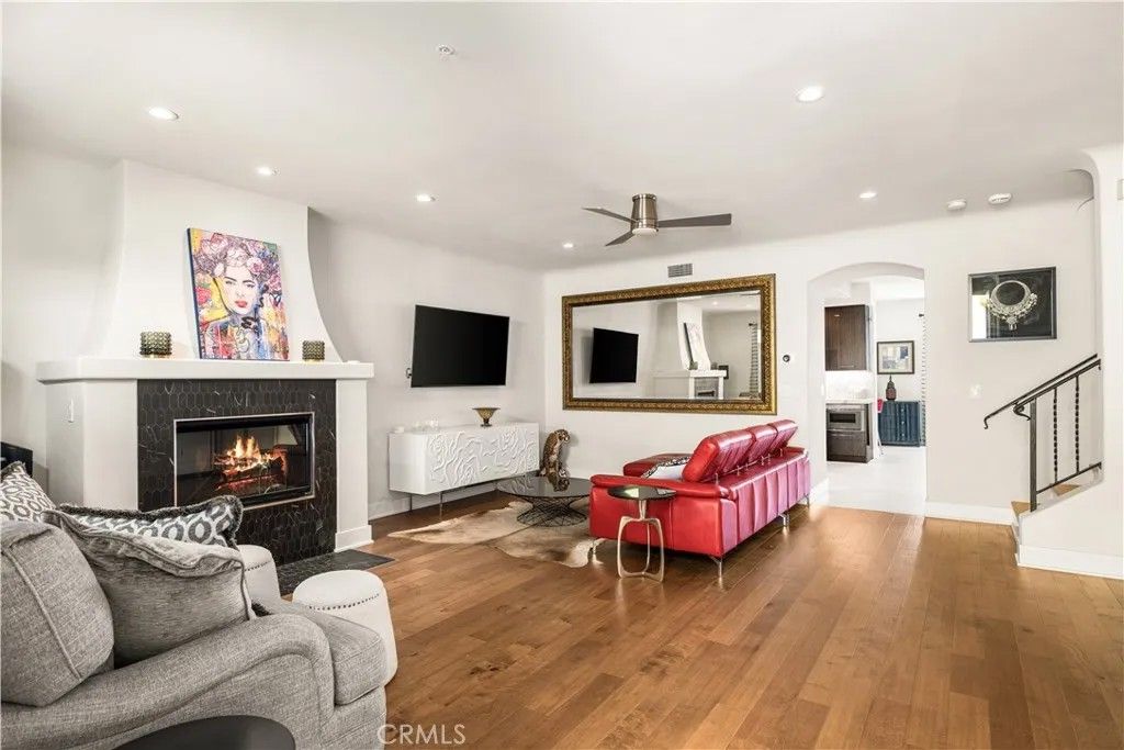 Photo of 340 5th Street, Huntington Beach, CA 92648 (MLS # OC26008798)