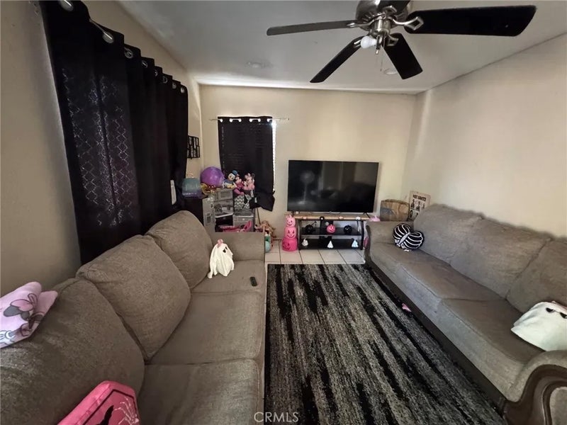 208 E Olive