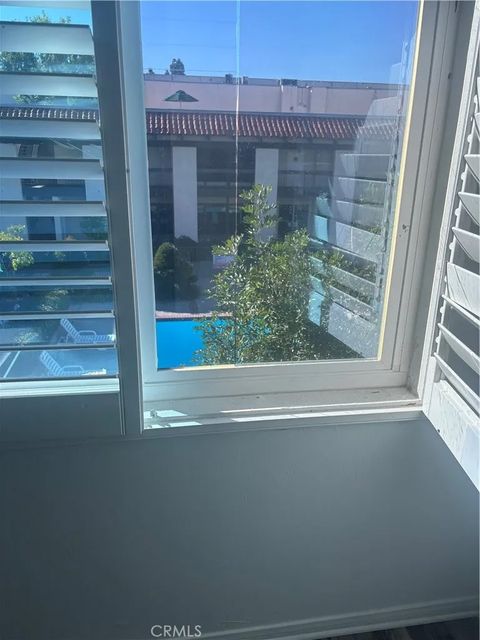 Tiny photo for 5460 White Oak #K207, Encino, CA 91316 (MLS # IG25254129)