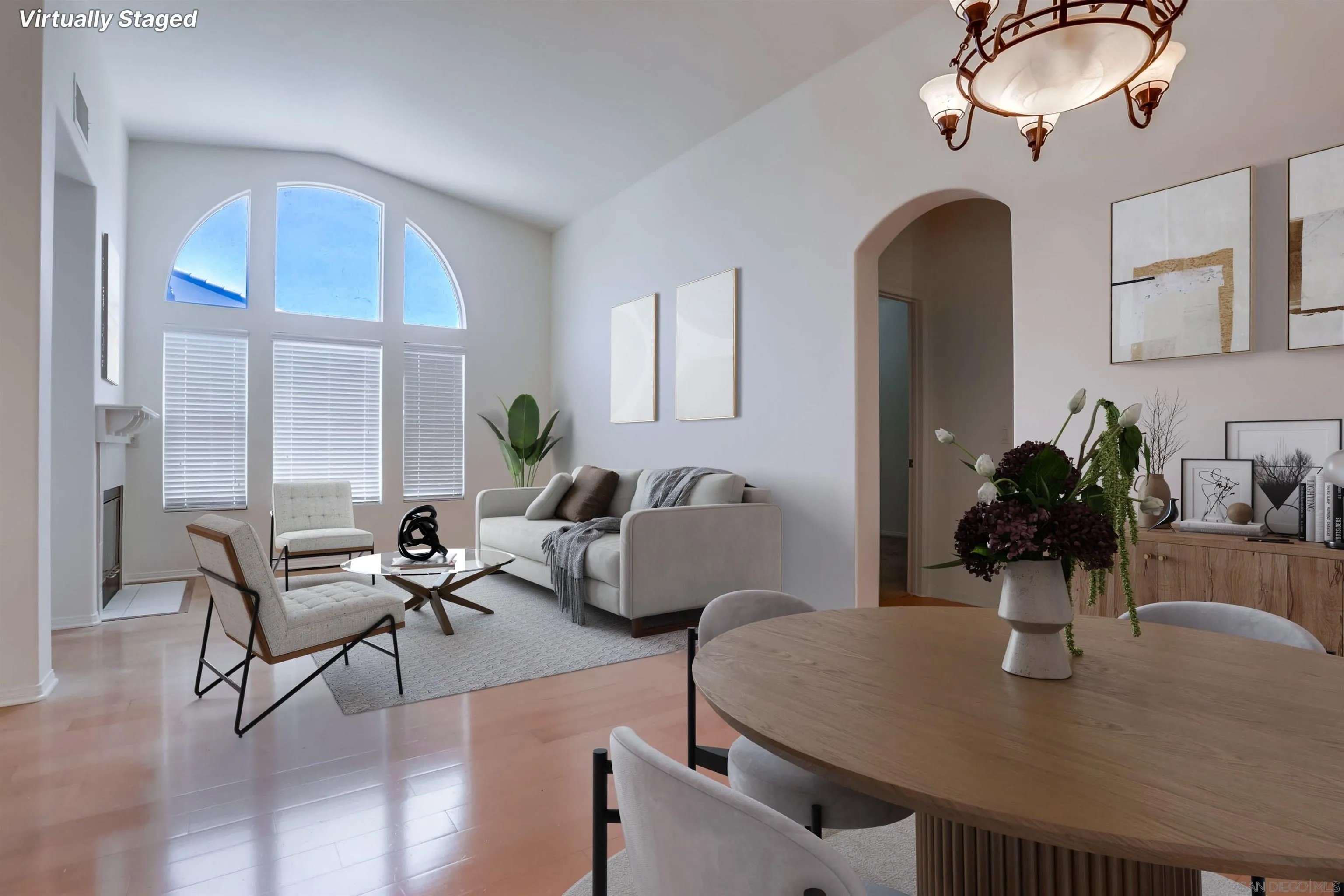 11825 Miro Cir
