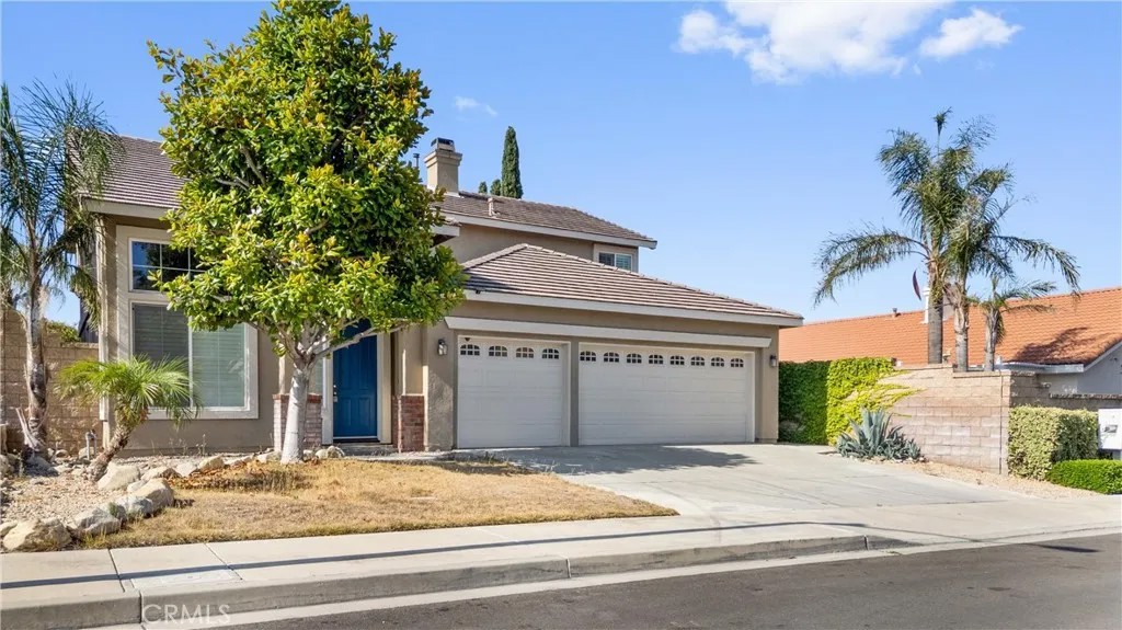 15353 Isabel Lane