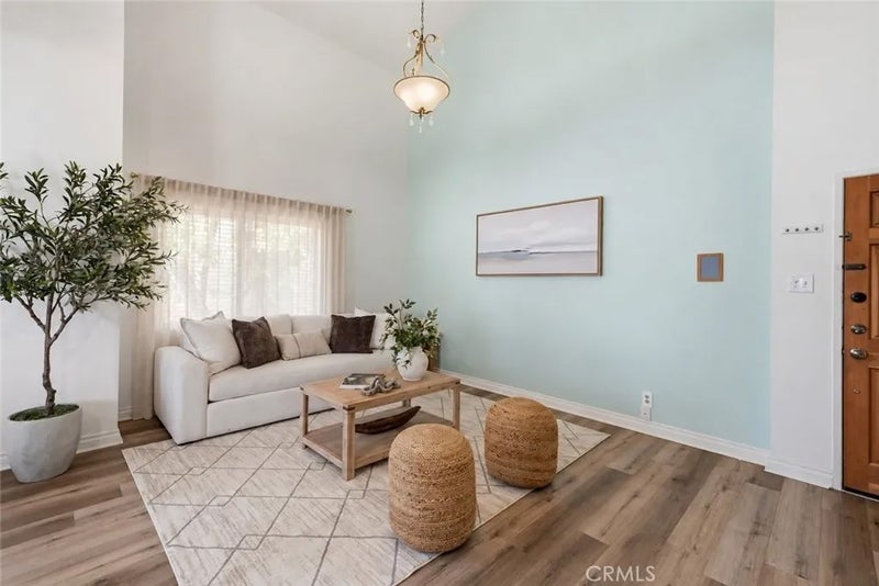 18433 Hatteras 507