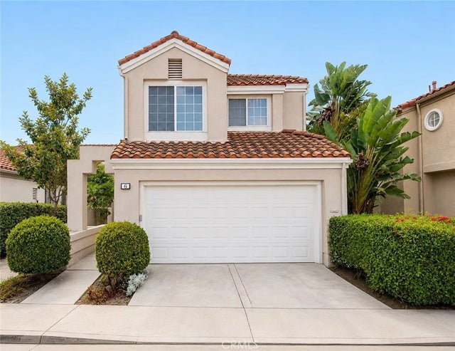 6 DEL AZUL, Irvine
