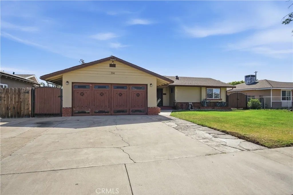 354 N Santa Inez