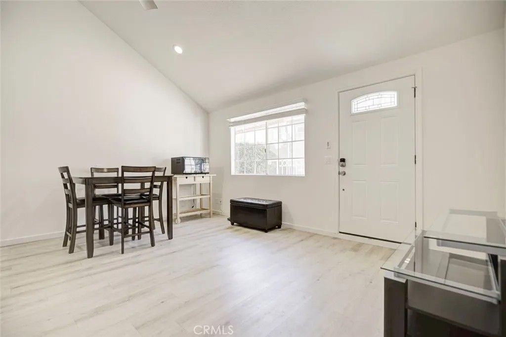 Photo of 1444 Bruce Avenue, Glendale, CA 91202 (MLS # GD26013027)