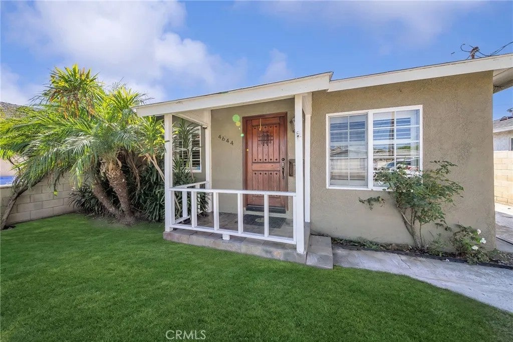 4644 W 154th