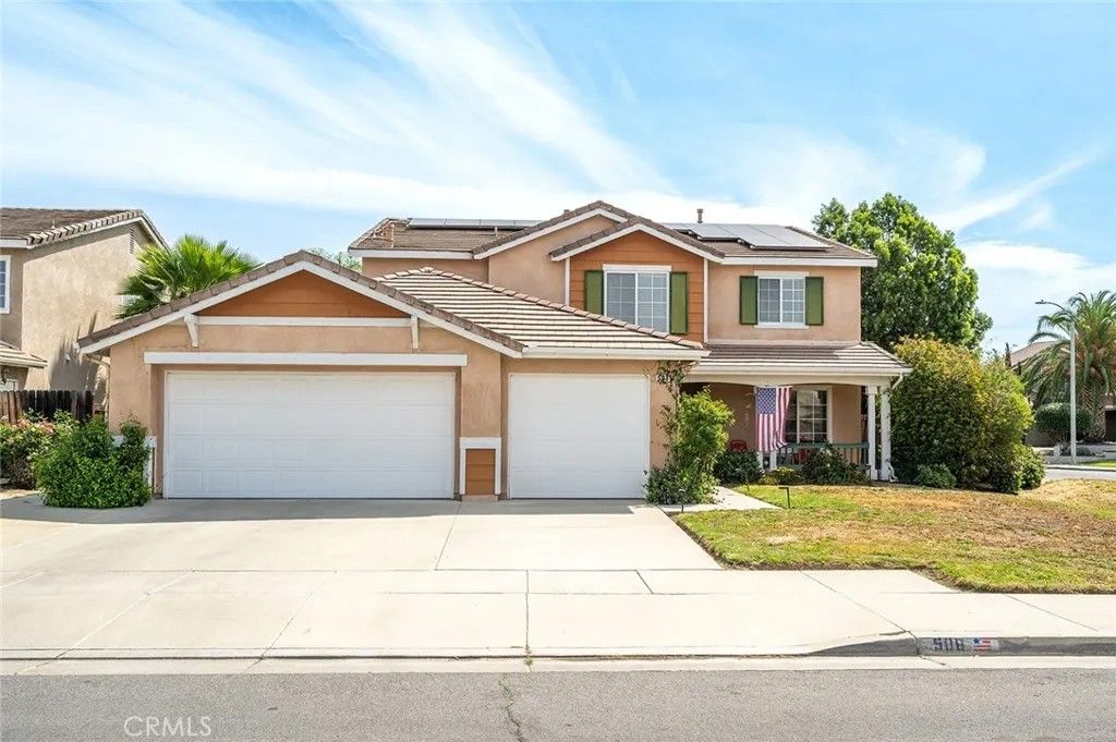 Photo of 508 Nashville Court, Hemet, CA 92545 (MLS # DW26070579)