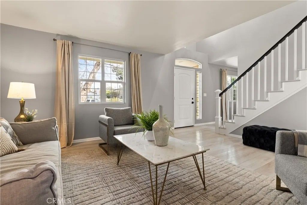 Photo of 8213 Quartz Avenue, Winnetka, CA 91306 (MLS # SR26017560)