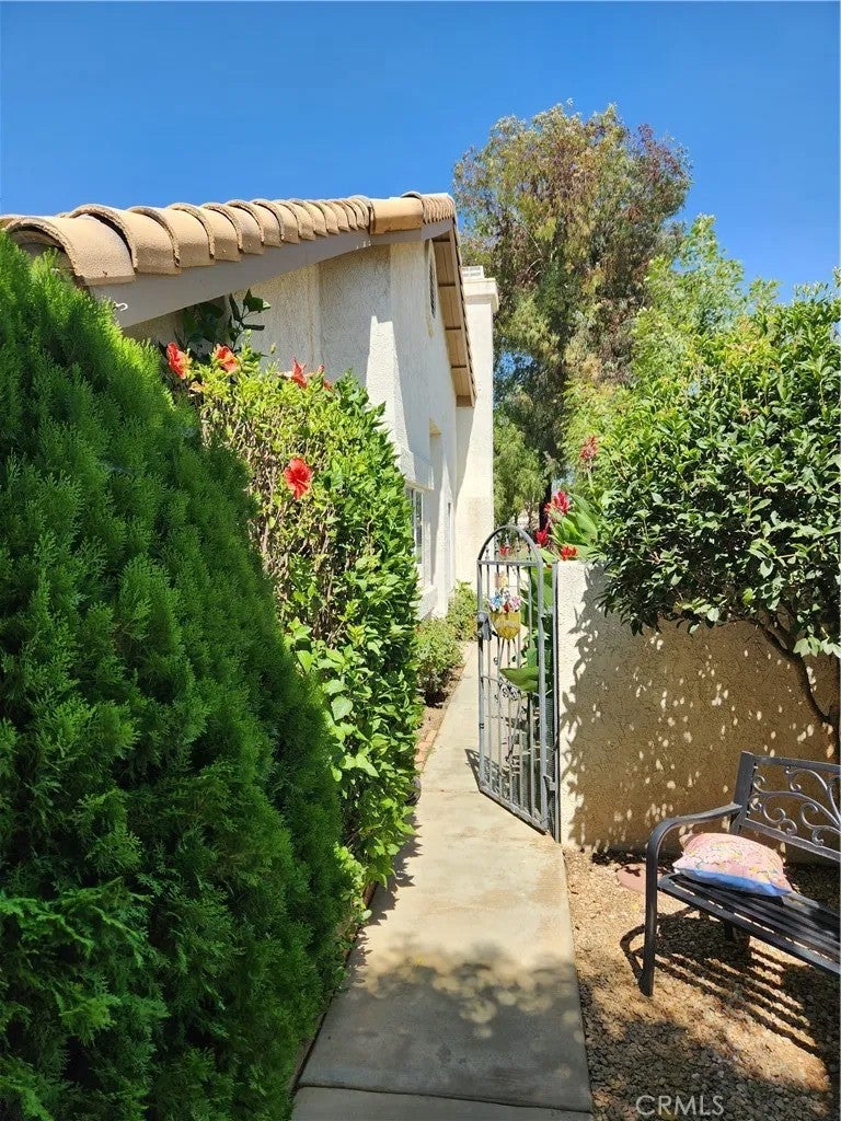 832 Pine Valley