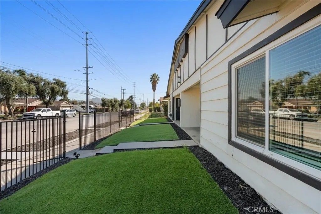 Photo of 1327 Pennsylvania, Colton, CA 92324 (MLS # IG26050099)