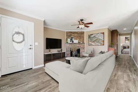 1912 Diamond Street Unit 4, San Diego, CA 92109 - #: P1-25101