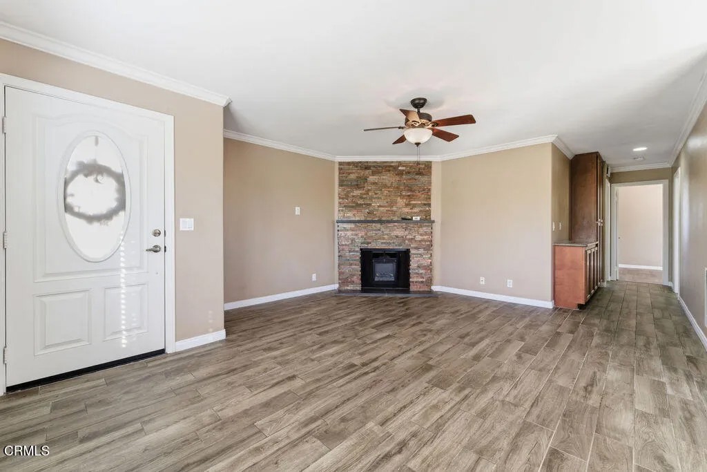 1912 Diamond Street 4