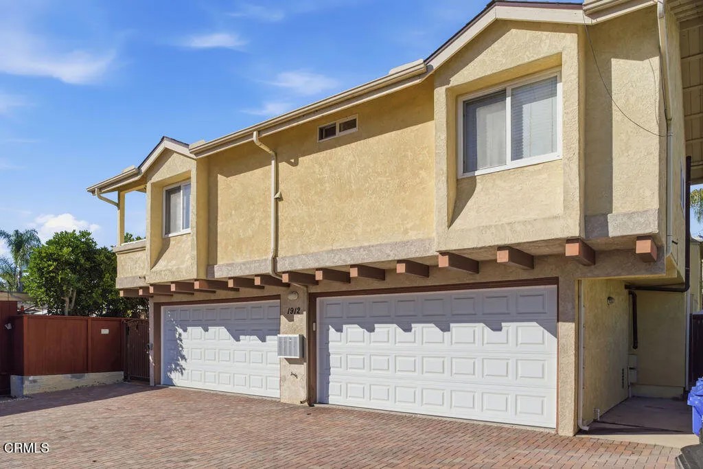 1912 Diamond Street 4